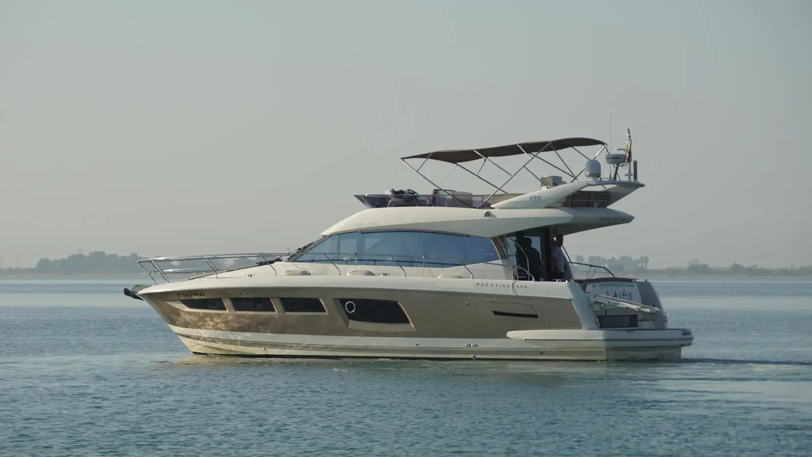 Prestige 500 Fly Navegando